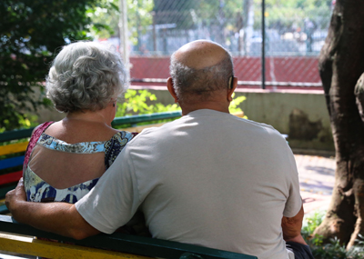 Ocorrência de DSTs entre idosos aumentou, de acordo com a pesquisa – Foto: Cecília Bastos/USP Imagens 